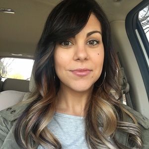 Meet your Posher, Christina